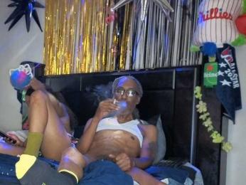 MrnMrsGoodi3tim3 webcam bongacams model stream image