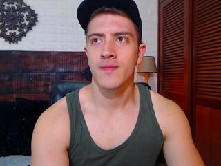 Alan Ferrer webcam model stream image