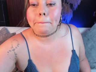 chlloe-lee webcam camsoda model stream image