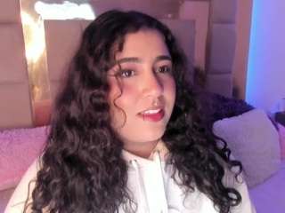 sheeylaroee webcam model stream image