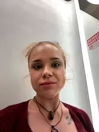 PennyPrincess webcam model stream image