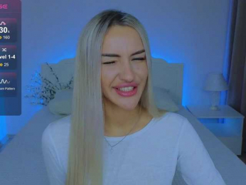 LeilaFlower webcam model stream image