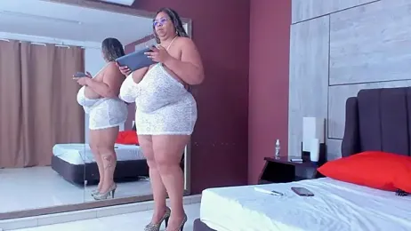 Lynn_Jones webcam model stream image
