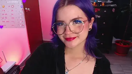 Raventh_ webcam model stream image