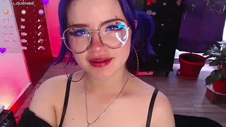 Raventh_ webcam model stream image