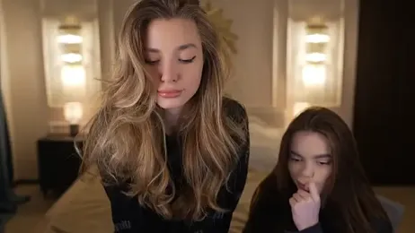 Zlata_Sky webcam model stream image