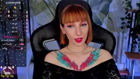 PrettyReckess webcam model stream image