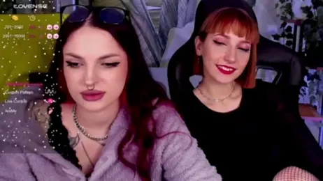 PrettyReckess webcam model stream image