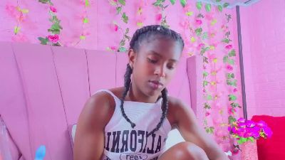 AngeyaPetite webcam cam4 model stream image