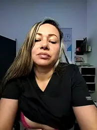 Madisson-04_ webcam stripchat model stream image