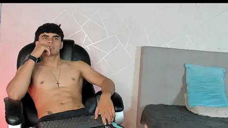 Toji_ferrer webcam stripchat model stream image