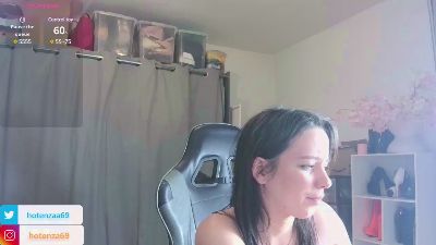 Hotenza webcam model stream image
