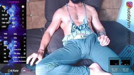 Valentino_0 webcam model stream image
