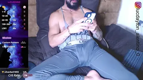 Valentino_0 webcam model stream image