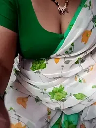 Tamil_Rathi webcam model stream image