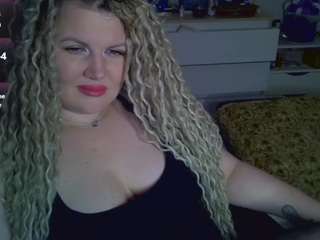 velinka webcam model stream image