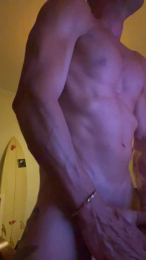 Pitely webcam cam4 model stream image