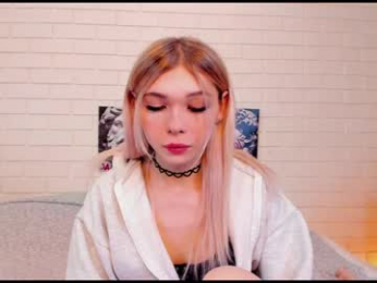 blondy_fina webcam chaturbate model stream image