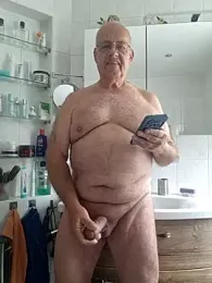 ak616263 webcam model stream image