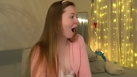 _elisa_omm_ webcam model stream image