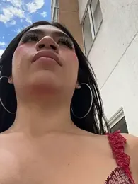 LiaSaenz27 webcam model stream image
