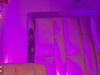 regiina-doll webcam model stream image