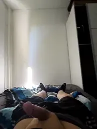 OssiBigCum webcam model stream image