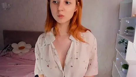 MonaGambell webcam model stream image