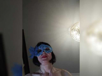 Lilya18 webcam model stream image