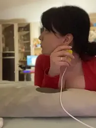 Poly_Nick webcam model stream image
