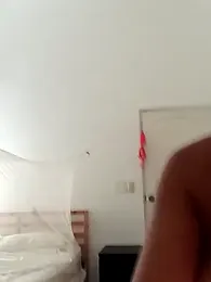 LucyNatural webcam model stream image