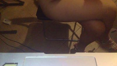 EMA_95 webcam model stream image