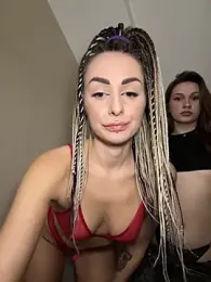 TwixCouple webcam model stream image