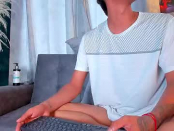 stiiveen_24cm webcam model stream image
