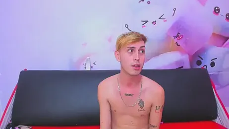 In_my_room_anything_goes webcam model stream image