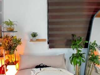saray-cum webcam model stream image