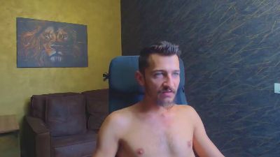 HayesNova webcam model stream image