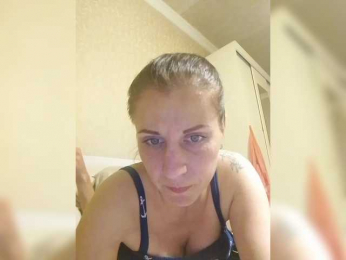 Love_is_life_2025 webcam model stream image