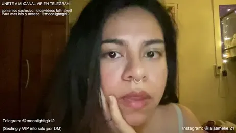 laiaamelie webcam model stream image