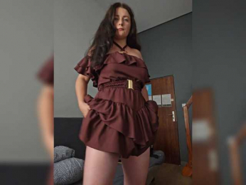 Ola18000 webcam bongacams model stream image