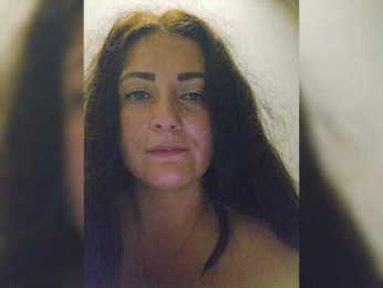 Ola18000 webcam model stream image