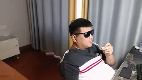 zhang1118 webcam model stream image