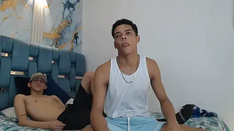 PRETTY_FEM webcam model stream image