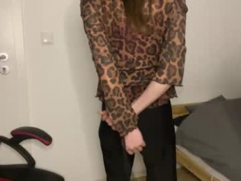 prettymilis webcam chaturbate model stream image