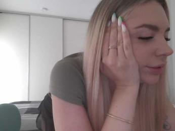 pinkpanther8899 webcam model stream image