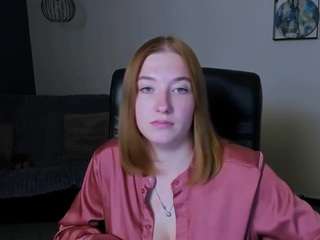 daisy-candy webcam model stream image