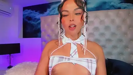 Maia_Hotts webcam preview