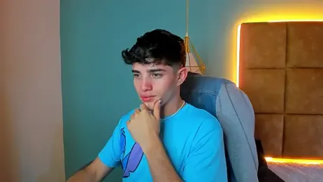 AlejooTwink webcam model stream image