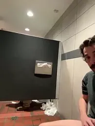 RawSlutMaker webcam model stream image