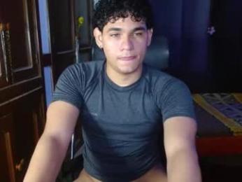 zyrosxk webcam model stream image